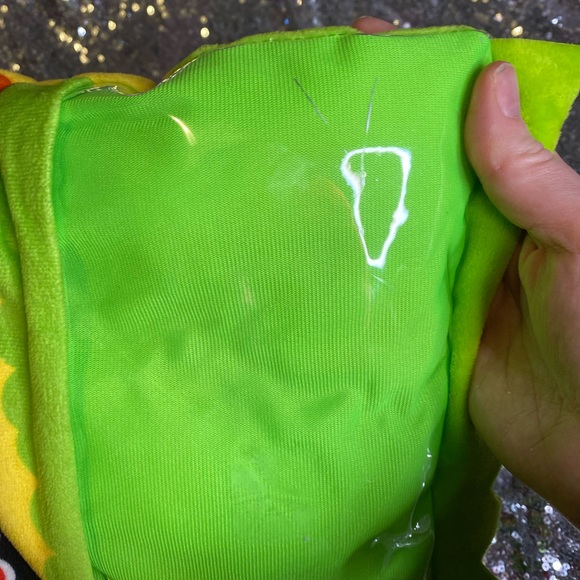 Sour candy plush pillow - Picture 10 of 12